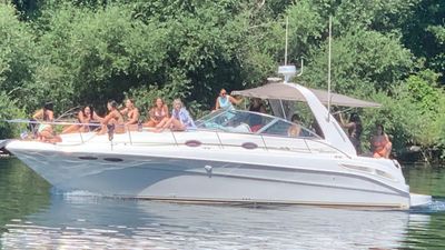 Photo of Toronto Yacht Party 36’ Cruiser Rental in Toronto